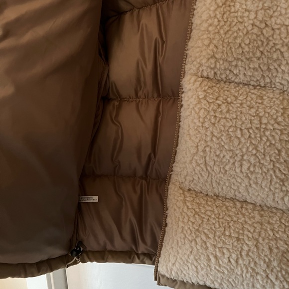 The North Face Nuptse Sherpa Puffer Jacket - Picture 6 of 11